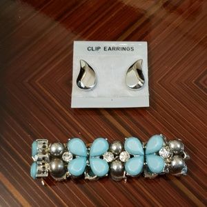 SOLD! Vintage bracelet and clip on earrings set